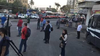 القوى الامنبة تمنع السائقين العموميين من قطع طريق ساحة النجمة في صيدا