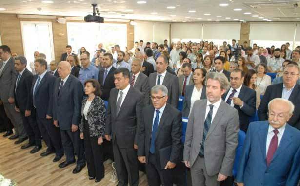 تدشين قاعة «الميدل إيست»
ومحطة الكهرباء الشمسيّة في جامعة الحريري
