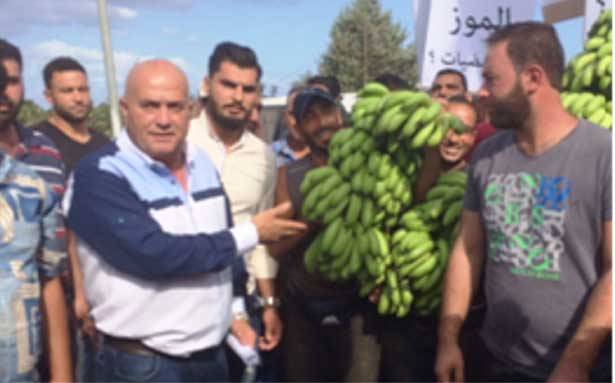 تجمّع مزارعي الجنوب لوّح بالتصعيد
لحلّ أزمة تصدير الموز والحمضيّات