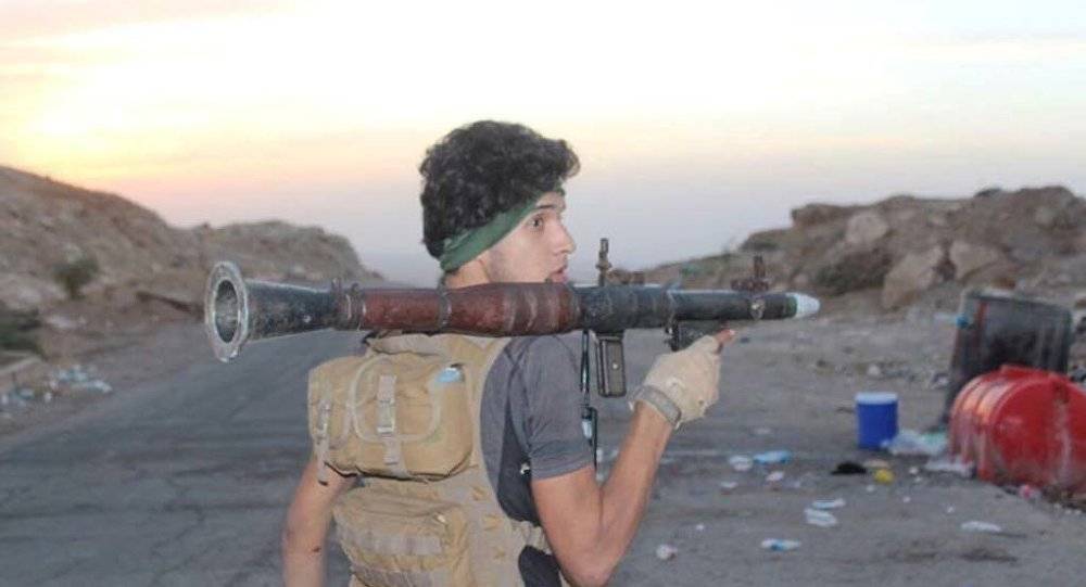 بالفيديو...بمسافة متر واحد مواجهة بين الحشد الشعبي و"داعش"