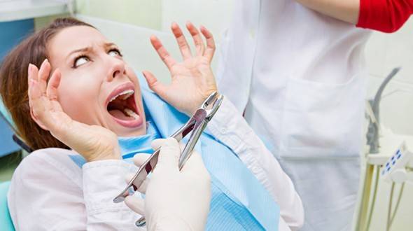 لهذا السبب.. عليك زيارة طبيب الاسنان مرتين سنوياً