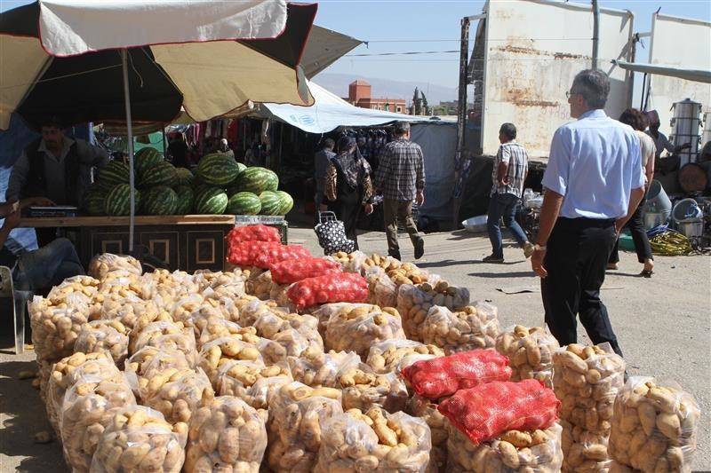 سرقة "بيك أب" من السوق الشعبي في بعلبك