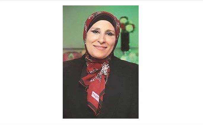 المربية رنا لفظت أنفاسها الأخيرة تحت شاحنة صخور.. وهذا ما حلّ بعائلتها!