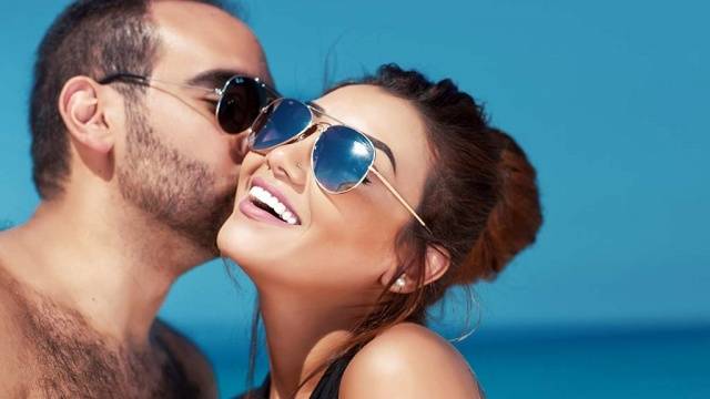 صور شهر العسل لملكة جمال مصرية تثير ضجة وتشعل مواقع التواصل