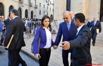 تويني: صوتي سيكون ورقة بيضاء مع التمني الكامل لعون بالتوفيق