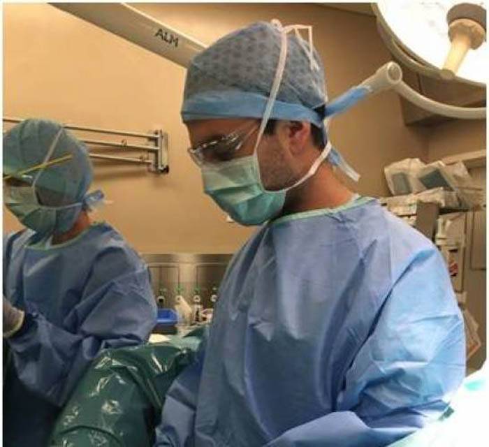 طبيب لبناني في مبادرة انسانية فريدة: سأعالج المرضى مجاناً!