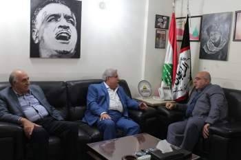 الداوود:عون يمثل الخط المقاوم والممانع وعلى الجميع تأييده بهذه المرحلة