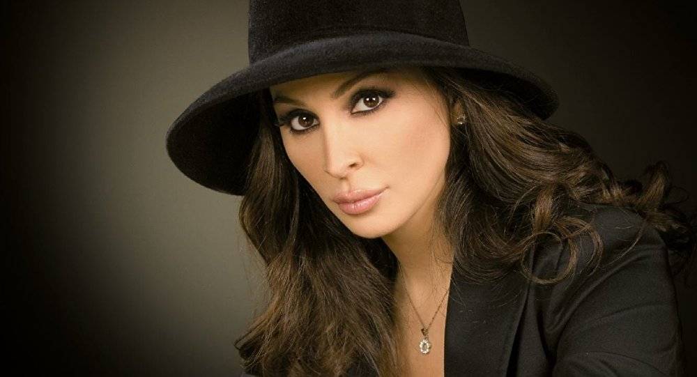 إليسا تساعد سجيناً على الهرب!