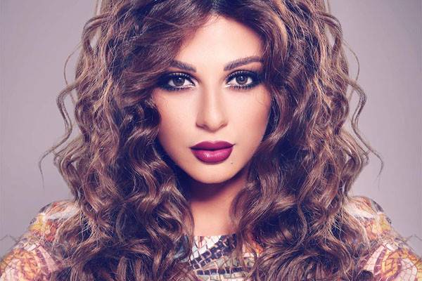 بالفيديو.. ميريام فارس تردّ على 