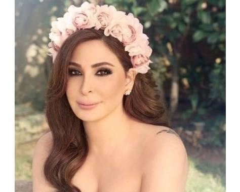 علاقة حب تجمع اليسا بسجين!