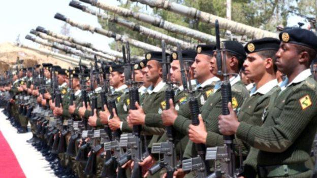 مقتل 3 مدربين عسكريين أمريكيين في إطلاق نار بقاعدة جوية بالأردن