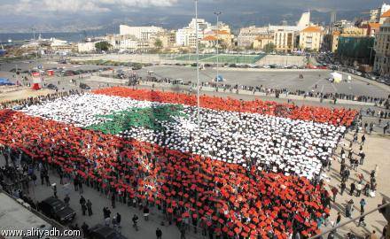 عند الأزمات : 