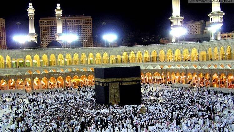 السعودية.. تخصيص أوقات للنساء لتقبيل 