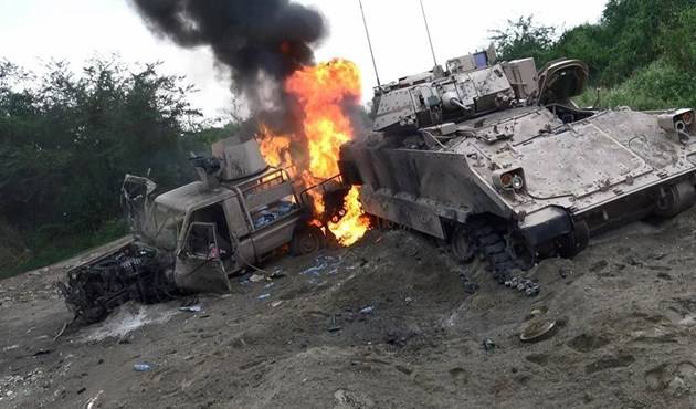 صواريخ كاتيوشا على تجمعات الجيش السعودي بمنفذ علب بعسير