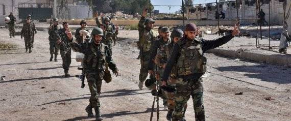 حلب تتهيَّأ لهجوم مدمِّر.. لماذا لا يخرج المحاصرون منها حتى لو توفَّر لهم ذلك؟