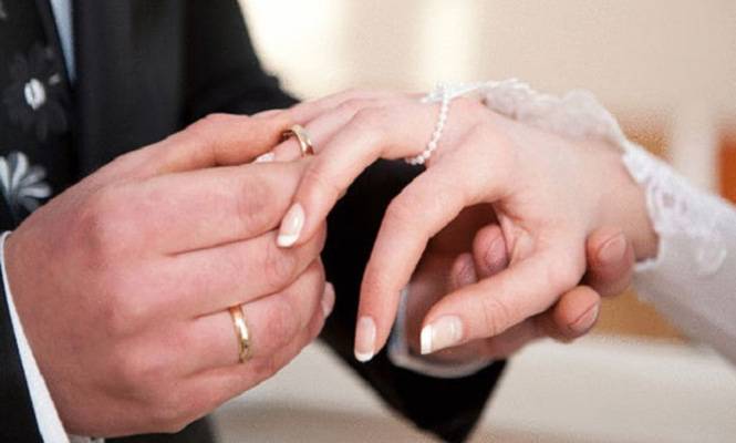 ماليزيا تدرس رفع الحد الأدنى لسن زواج الفتيات
