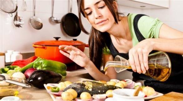 إحذر.. 10 مواد تستخدمها يوميًا تقتل خلايا المخ!