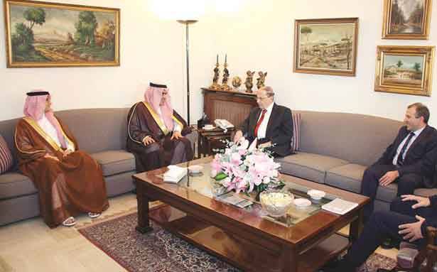 التموضع السعودي بعد خسائر المملكة يبدأ من لبنان