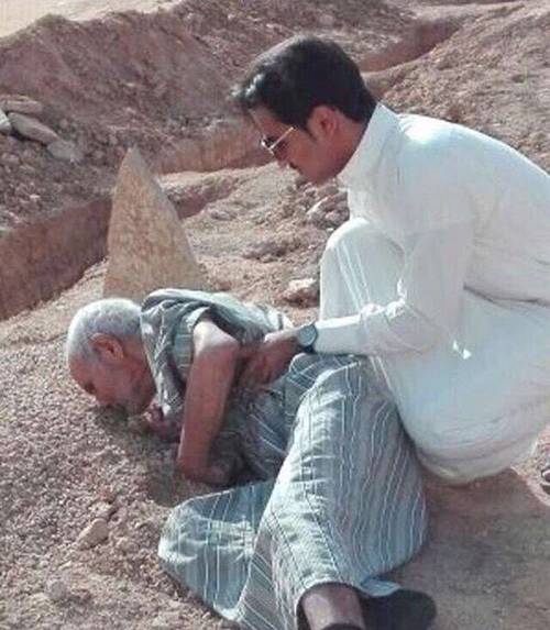 ما قصة الصورة التي شغلت رواد مواقع التواصل الاجتماعي؟