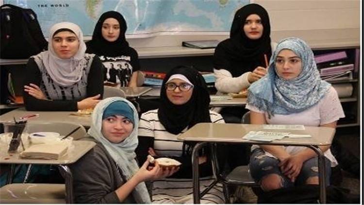 شرطة كاليفورنيا تحقق في تعرض مسلمتين لاعتداء