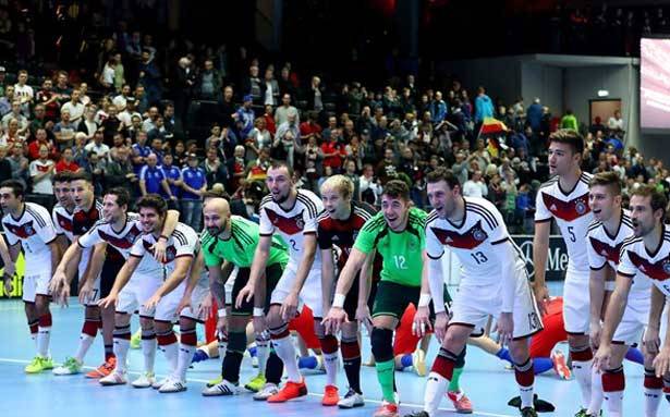 خطوات ألمانيا الأولى في كرة الصالات