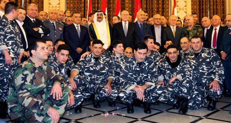 أتذكرون العسكريين المحررين.. هذا ما كشفه مساعد الطبيب الخاص لـ «أمير النصرة» عنهم!