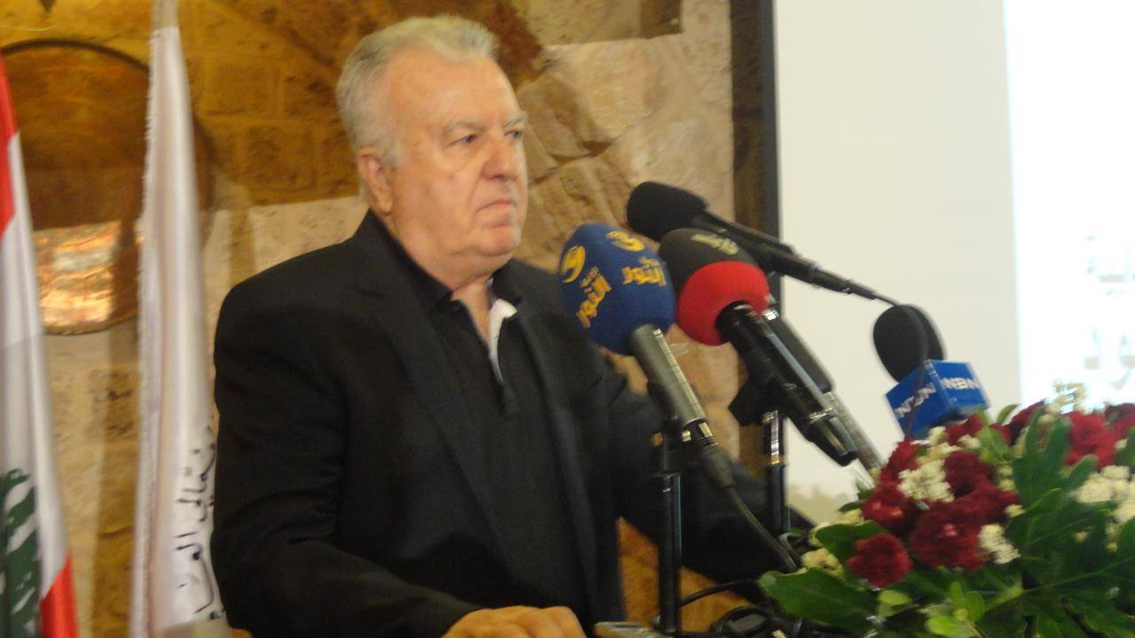 عبد الأمير نجدة:مستمرون بالاعتصام امام مصلحة الميكانيك حتى نيل المطالب