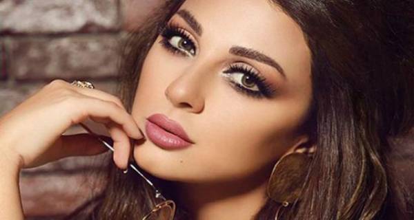 بالصور- حذاء ميريام فارس يعرضها لسخرية عارمة