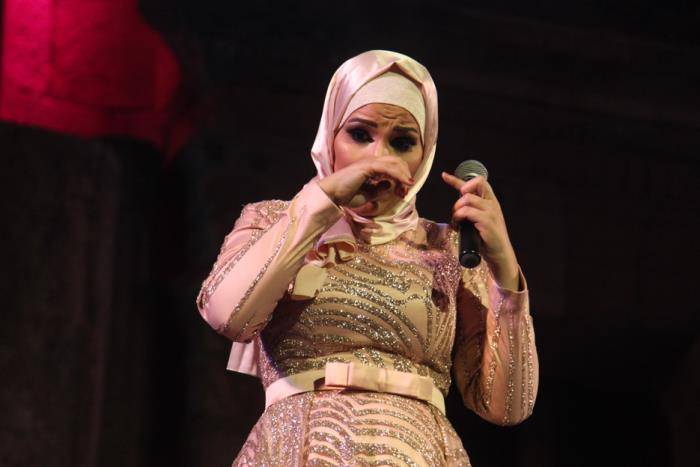 حقيقة انفصال والديْ الفنانة  “نداء شرارة” والسبب صادم!