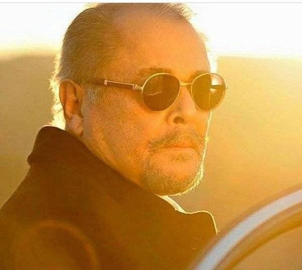 صورالمعجبة التي تزوجها محمود عبد العزيز وطلقها بعد شهر