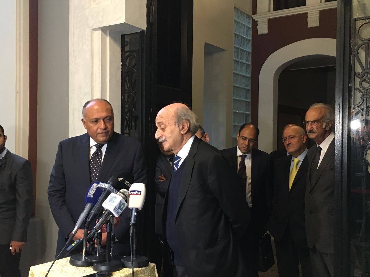 وزير الخارجية المصري من كليمنصو: استعادة موقع الرئاسة وقرب تشكيل الحكومة مؤشر استقرار