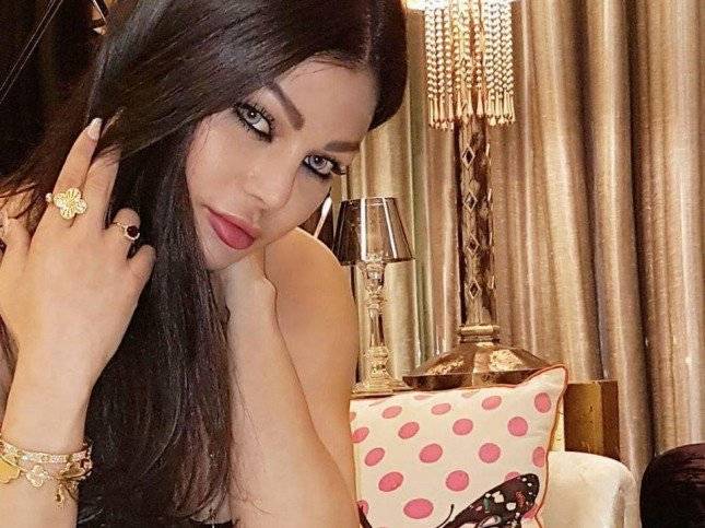 هيفاء وهبي تعيش أوقات خطر في القاهرة