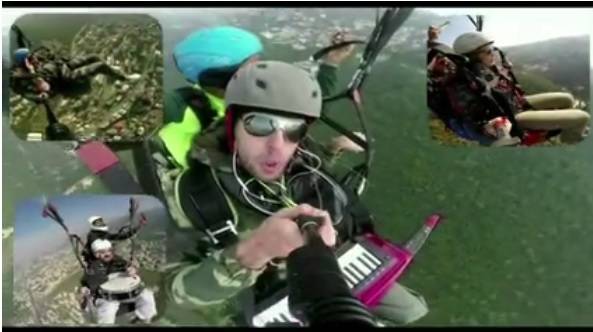 فيديو- فرقة تعزف النشيد الوطني اللبناني... من الجوّ