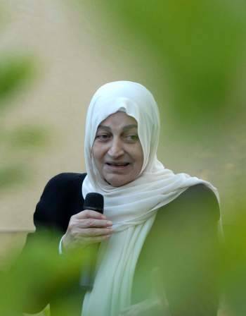 بهية الحريري زارت معرض زاهر البزري: إبداعه يجسد حبه لمدينته صيدا