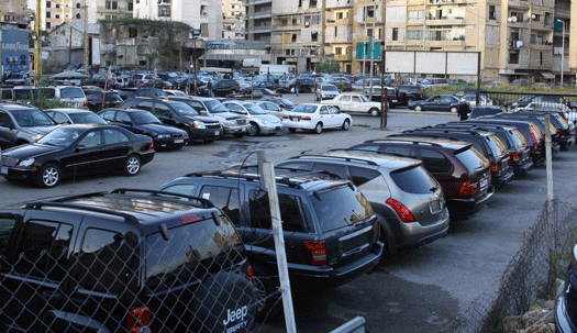 اعتصام لنقابة اصحاب معارض السيارات بالدكوانة للمطالبة باعادة فتح باب تسجيل السيارات