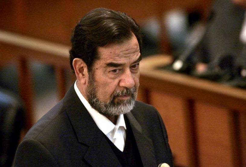 كيف كان يقضي صدام يومه داخل الحفرة خلال فترة اختبائه!