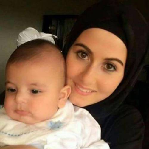 الوداع الأخير لضحيتا الغربة.. إسراء وطفلها جمال!