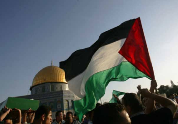 التجمع الصحفي الديمقراطي في فلسطين: تمديد اعتقال الصحفي نزال تعدٍ سافر على حرية الصحافة