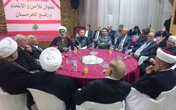 اللقاء التشاوري في بعلبك :
لاصدار عفو عن أبناء البقاع المطلوبين