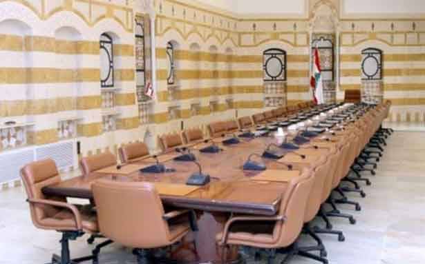 الحكومة العتيدة اسيرة لعبة «تسديد الديون»