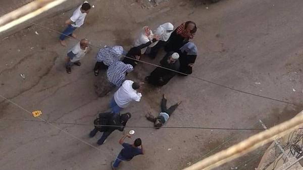 أم مصرية تركت طفلها نائما.. وعادت لتجده جثة في الشارع