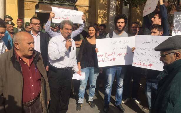«بدنا نحاسب» طالب بلديّة بيروت
بالمحافظة على الأملاك البحريّة