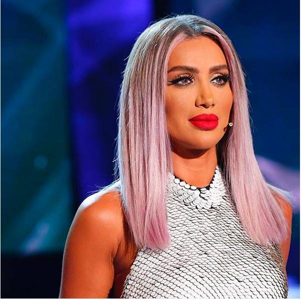 بالصور - هذه الممثلة السورية شبيهة مايا دياب!