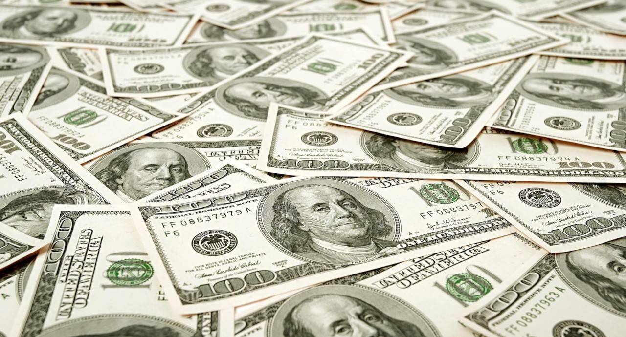 بطاقة يانصيب فازت بـ421 مليون دولار وصاحبها..