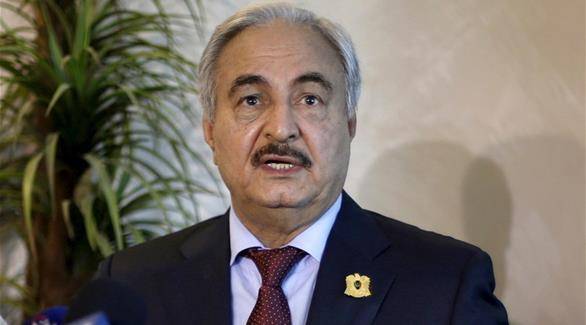 حفتر يطلب دعماً عسكرياً من موسكو لمحاربة داعش