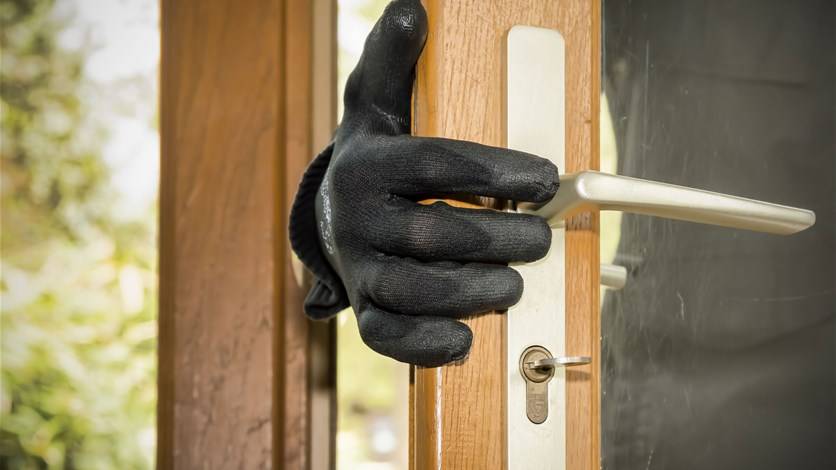 توقيف سارقا المنازل والفيلات في النبطية