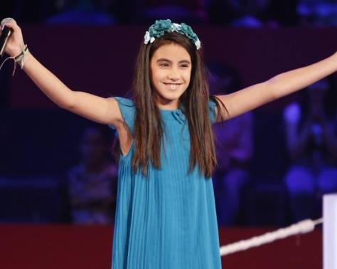 بالفيديو - نجمة thevoicekids تذهل الجميع بصوتها.. هشام يحقق امنيتها ورامي عياش يردّ!