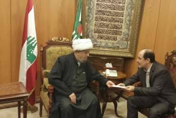 قبلان استقبل ممثل السيستاني بلبنان الذي سلمه دعوة لحضور "مهرجان الصادقين الشعري الثالث"