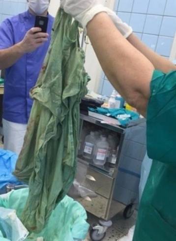 بالصورة: كبر بطنها بعد الولادة والسبب يفوق كلّ التوقعات!!