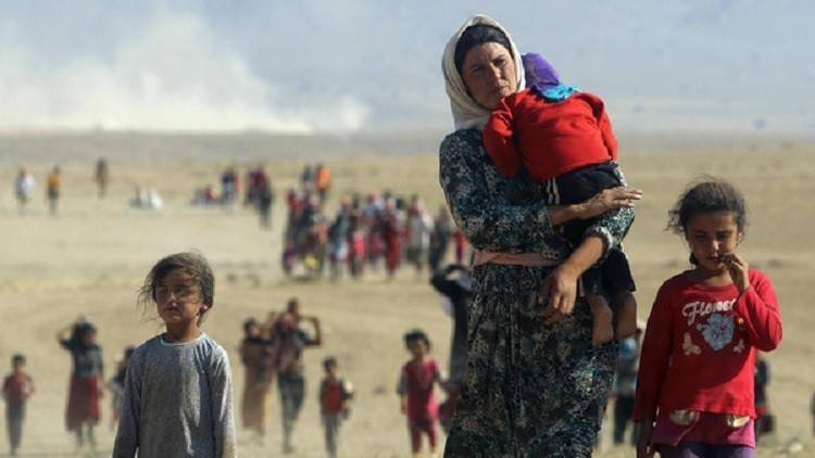 داعش يقتل قنصا 15 طفلا أثناء محاولتهم النزوح من الموصل